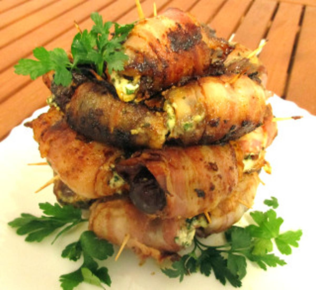 Gefüllte Speck-Datteln