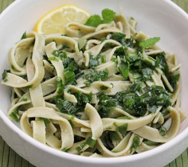 Produktfoto zu Bandnudeln mit Porree