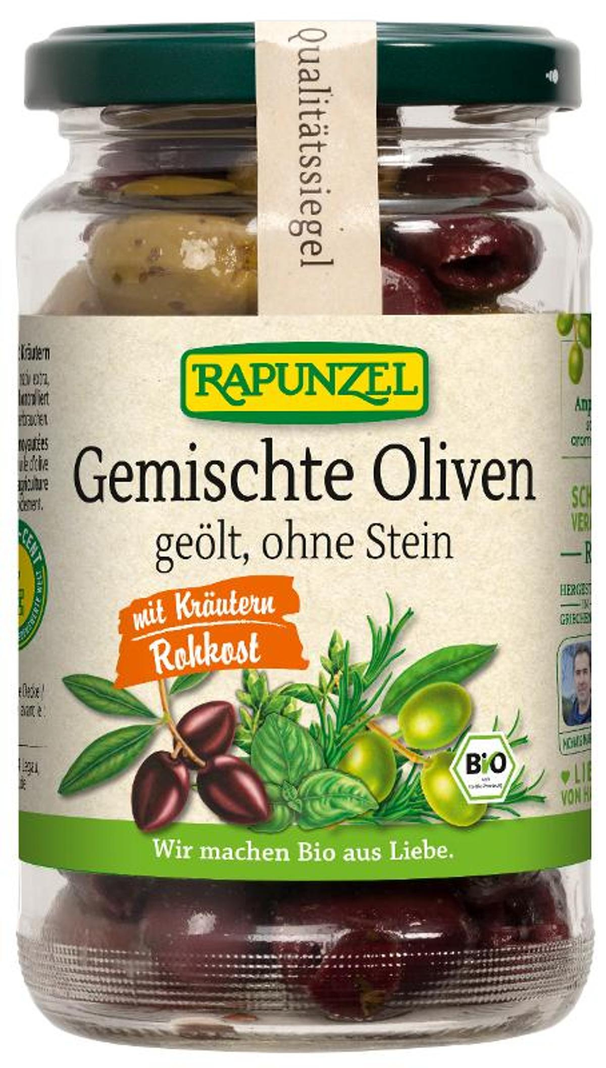 Oliven gemischt mit Kräutern