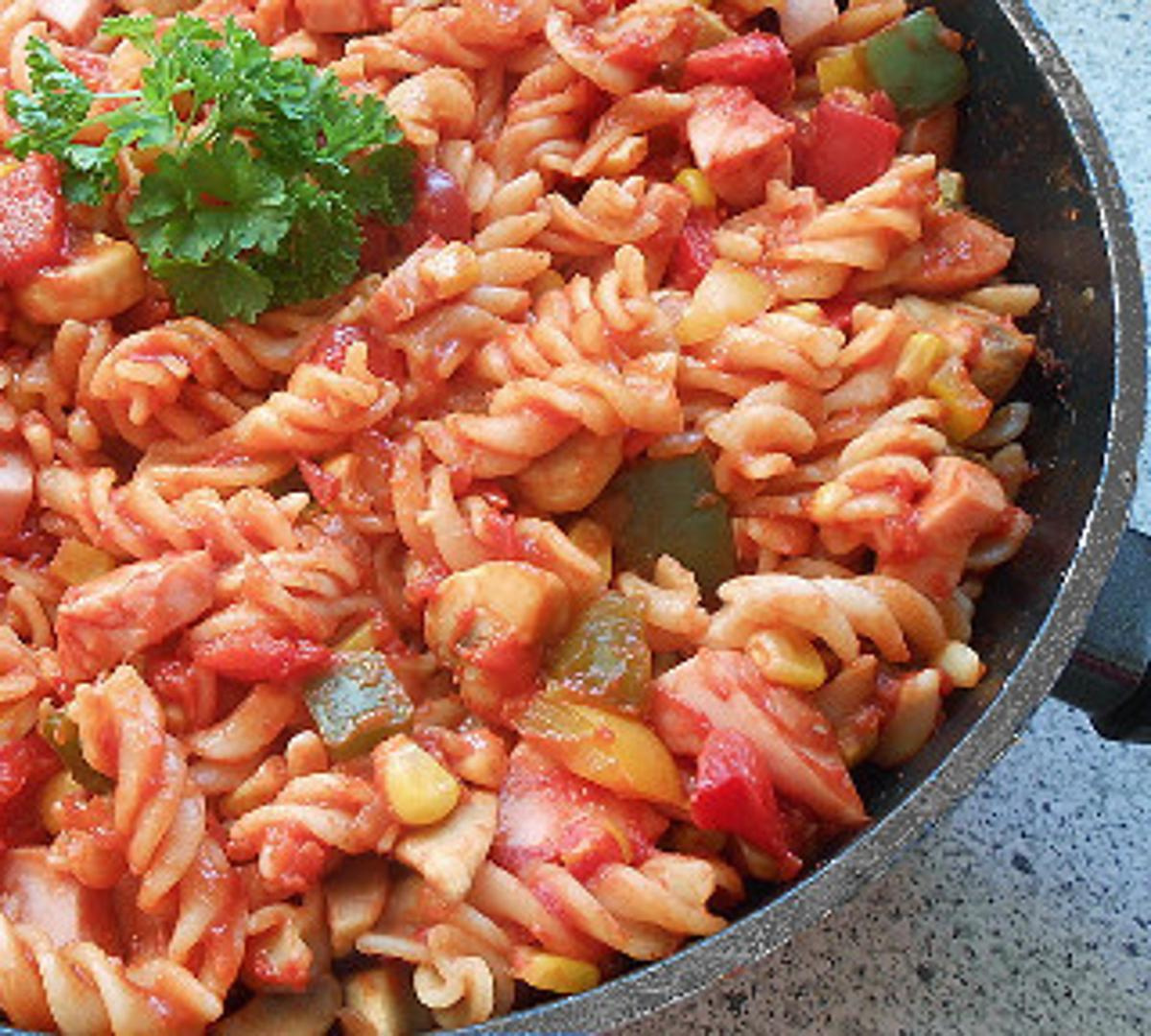 Tomaten-Mais-Pfanne