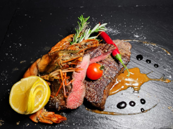 Produktfoto zu Sous vide "Surf and Turf"