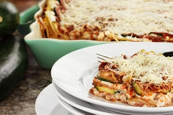 Produktfoto zu Zucchini mit Pecorino