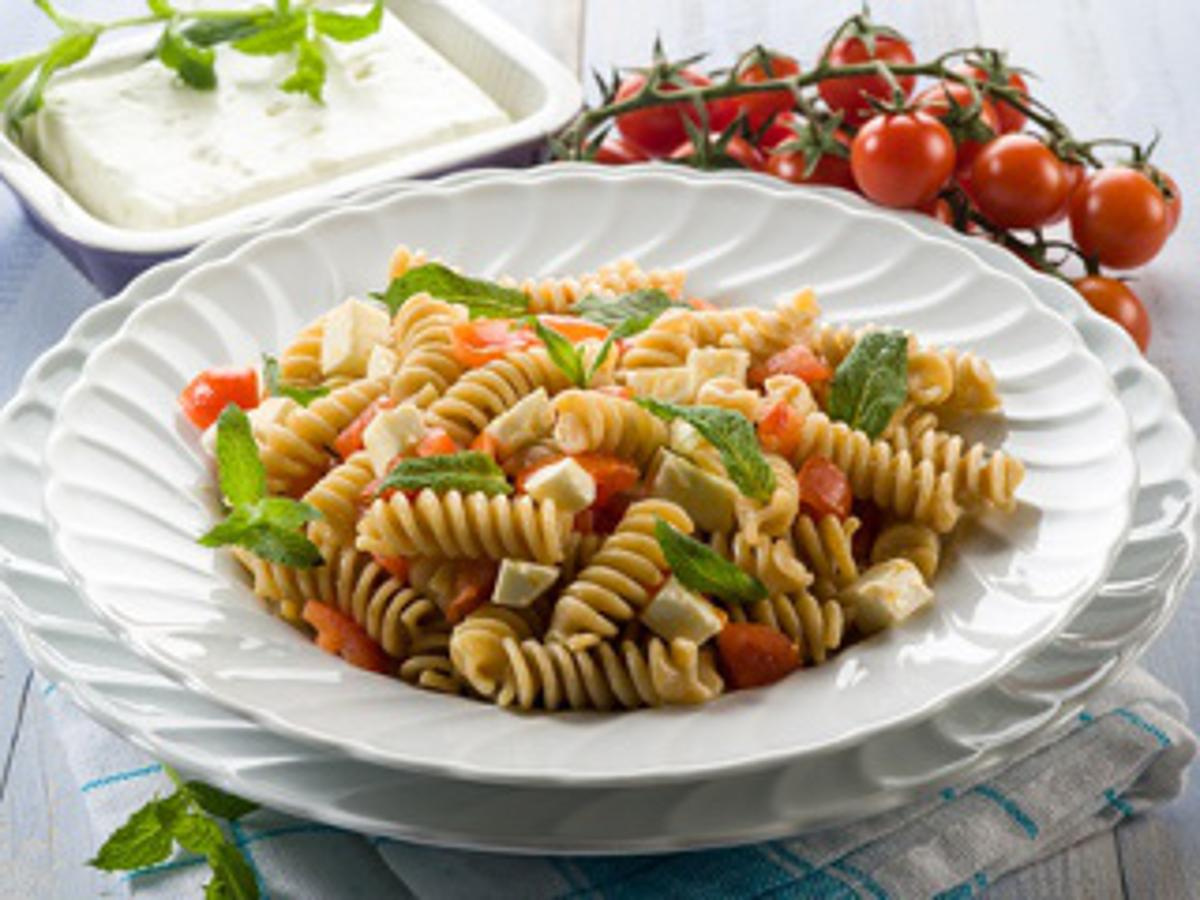 Avocado-Tomaten-Fusilli